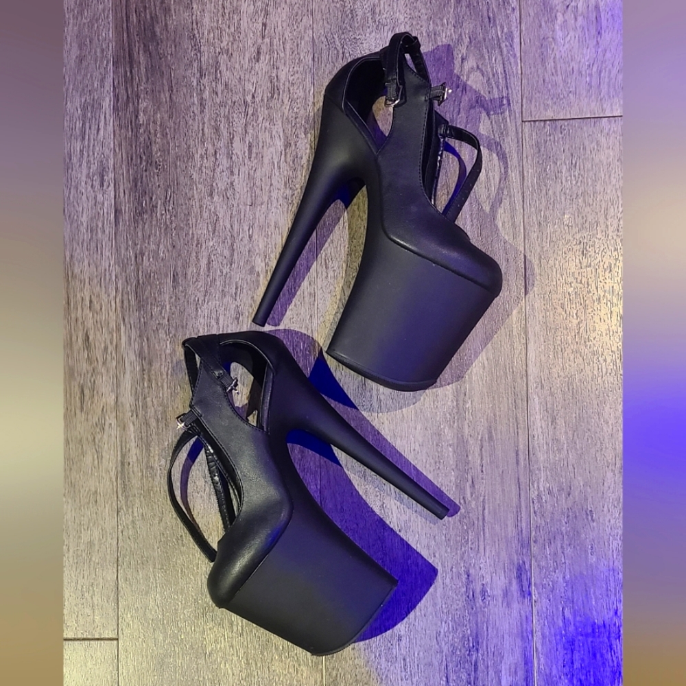 Pleaser Flamingo heels